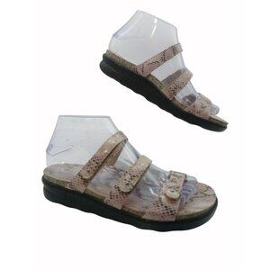 SAS Womens Iskia Adjustable Strap Sandals Pink Snake Print Size 6.5 Comfort USA